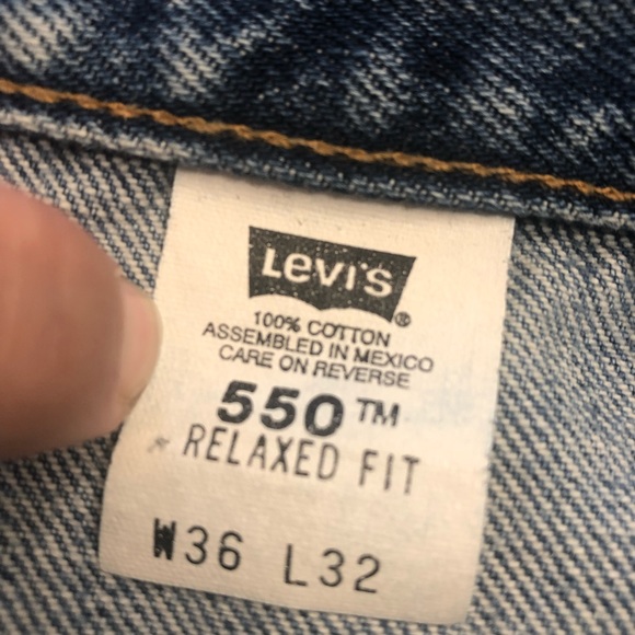 Levi’s custom cutoff distressed denim shorts - Picture 8 of 8